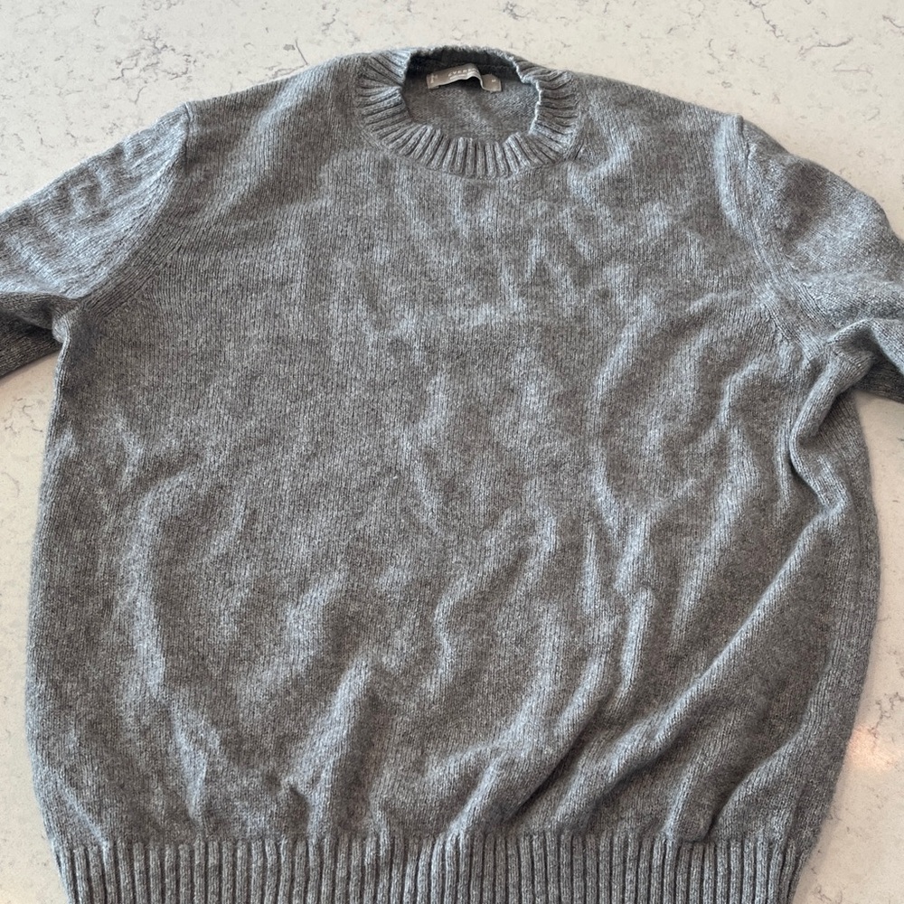 Everlane Cashmere Gray Sweater size M - Picture 2 of 8